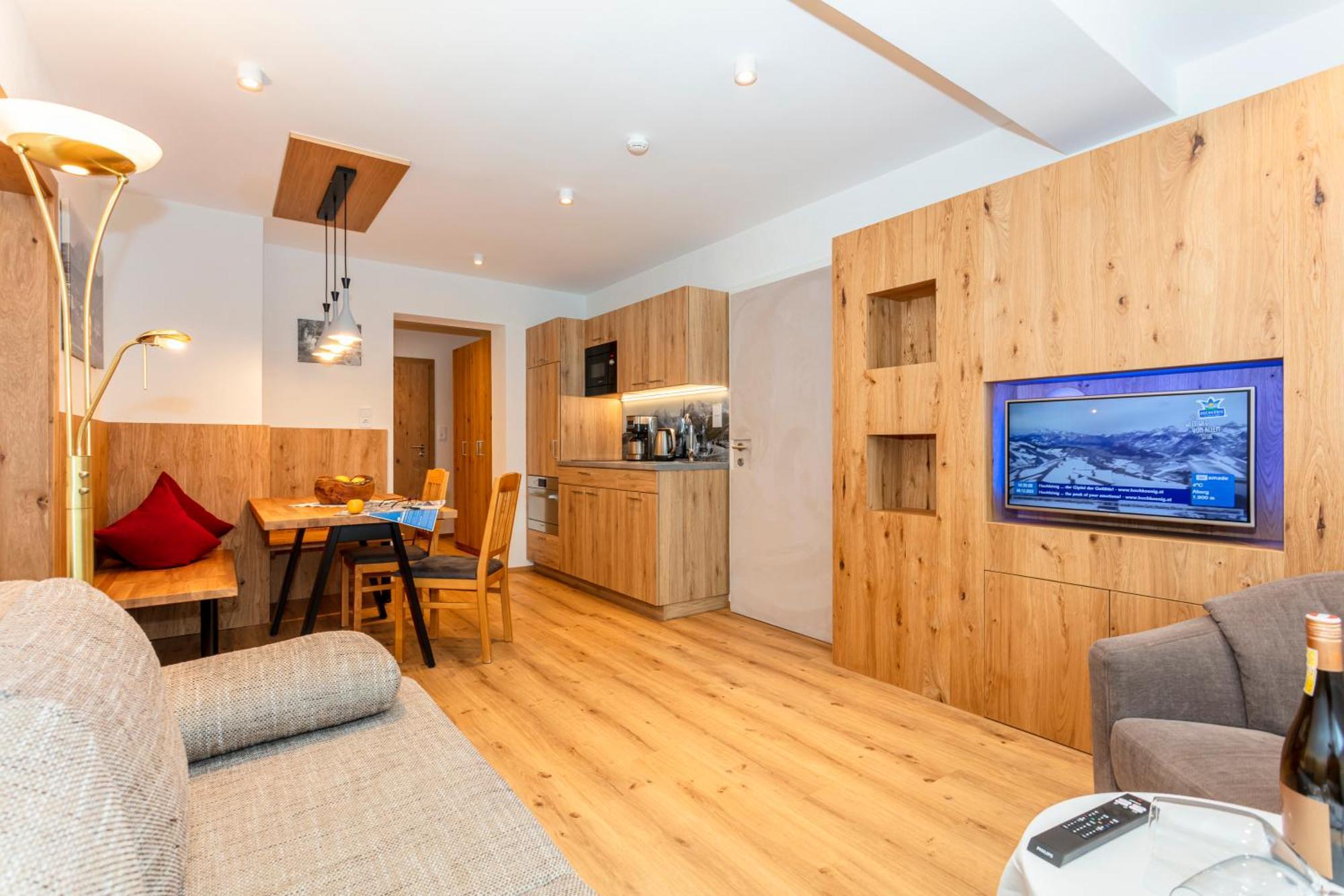 Pension Schusterkraemer Maria Alm am Steinernen Meer Bagian luar foto